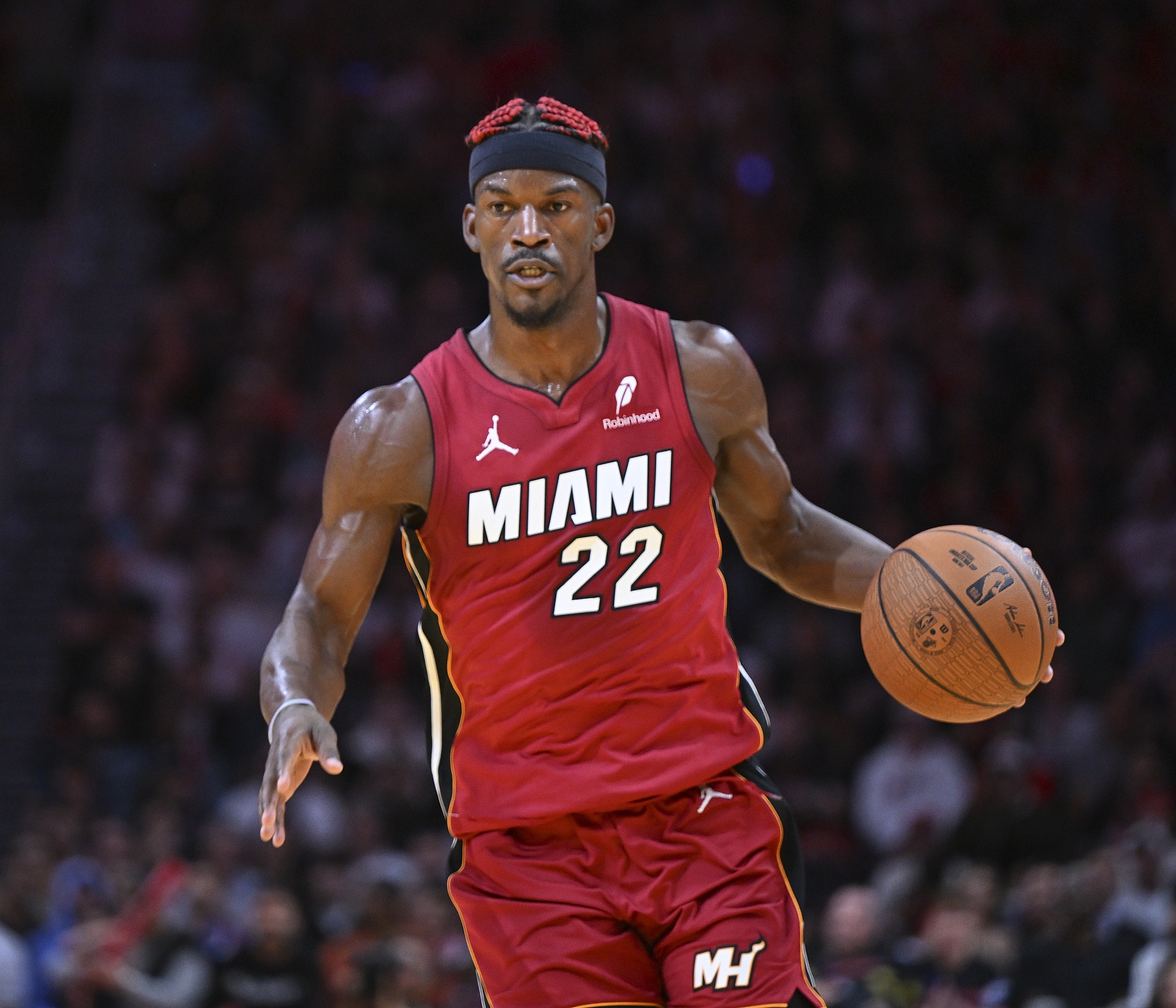 路威：東契奇都能被交易 你還能責(zé)怪巴特勒想控制自己的未來嗎？